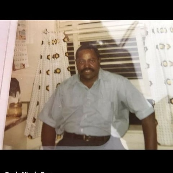 Meet your Posher, Paula - Picture 1 of 1